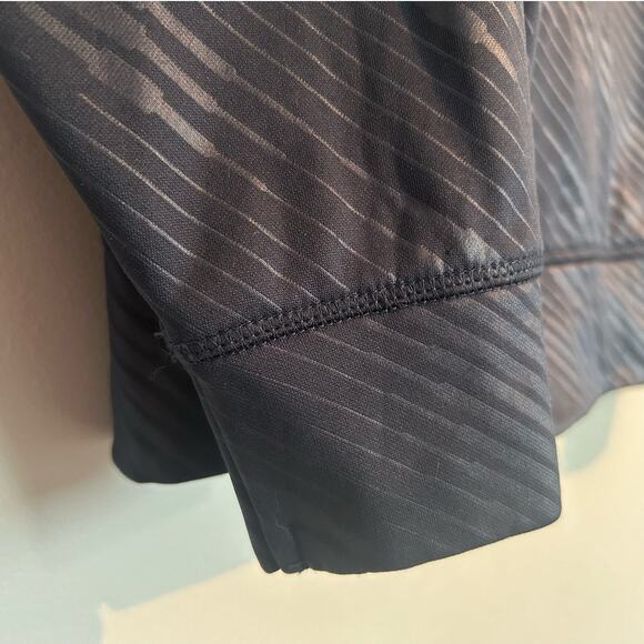 University of Michigan Quarter-Zip Pullover – Navy – Men’s Large - Picture 2 of 8